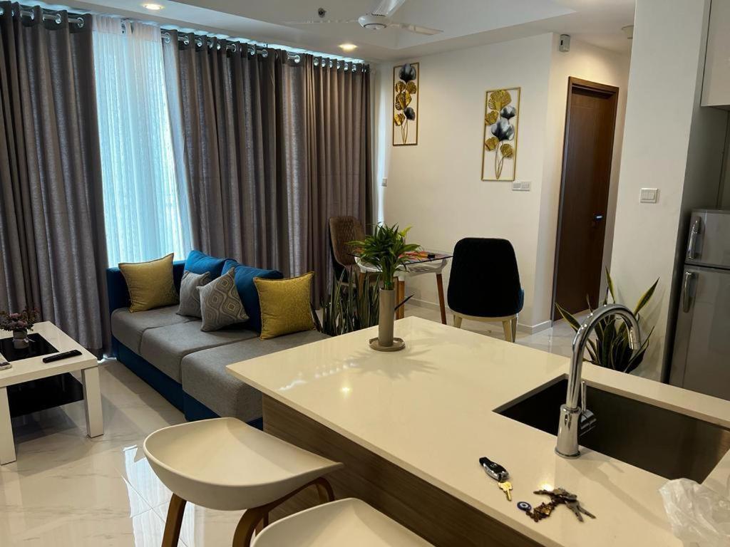 Luxury Sky Apartment Κολόμπο Εξωτερικό φωτογραφία